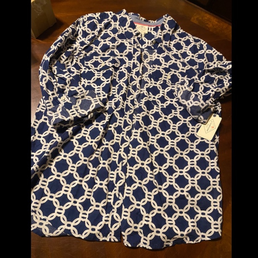 St. John's Bay Navy and White Chain-Print Button-Down Shirt